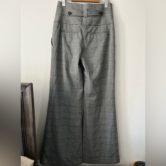 Elizabeth and James Pinstripe Wide-leg Trousers - Picture 8 of 9